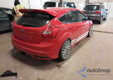 2013 Ford Focus St из США, поврежденный, VIN 1FADP3L93DL323509